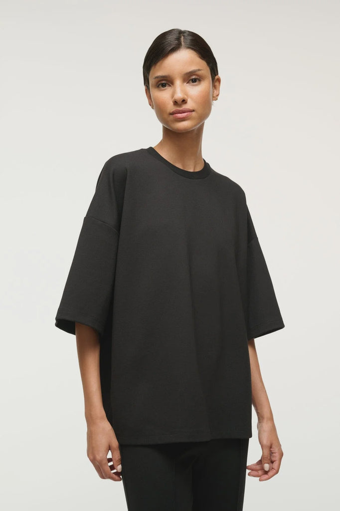 Capsule Top Black