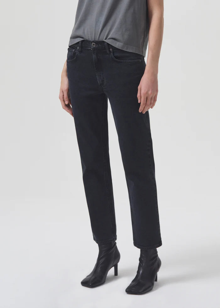 Kye Mid Rise Straight in Black
