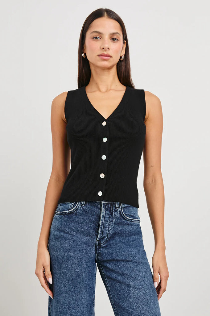 Rosa Vest Black