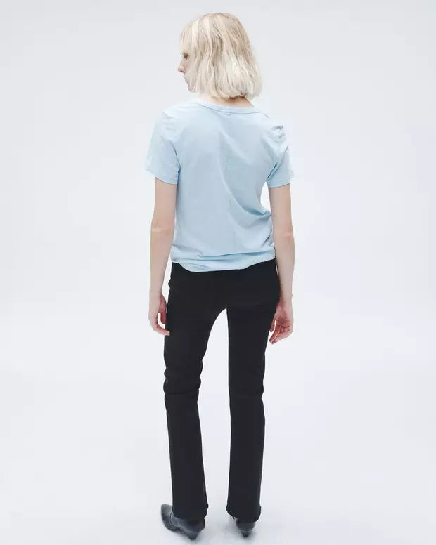 The Vee Tee Raindrop