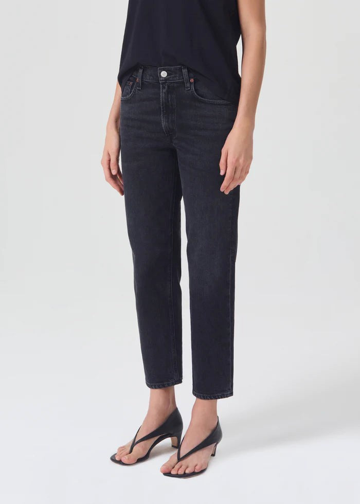 Kye Mid Rise Straight in Black