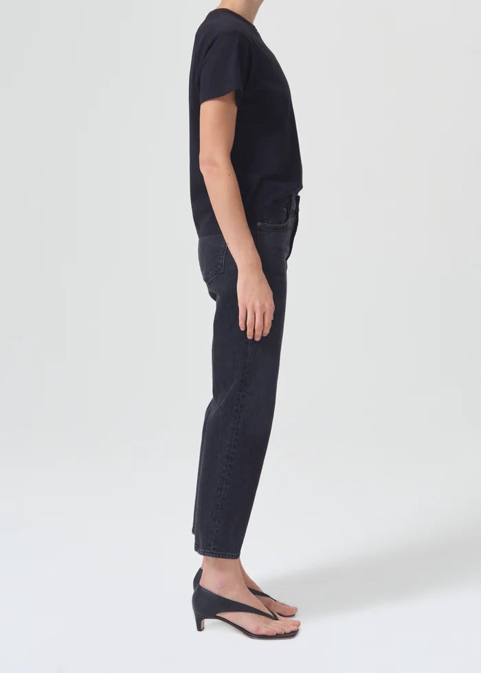 Kye Mid Rise Straight in Black