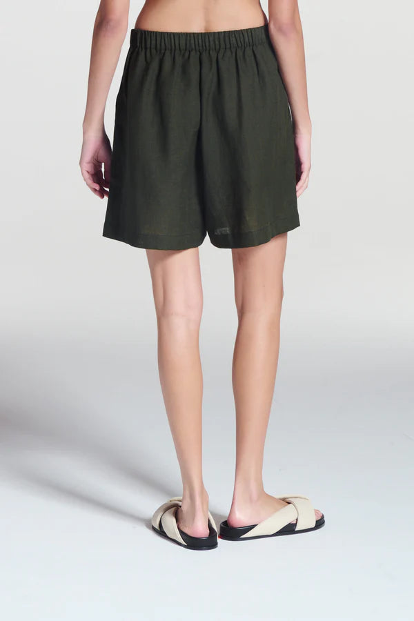 Dallas Short Sea Moss Green