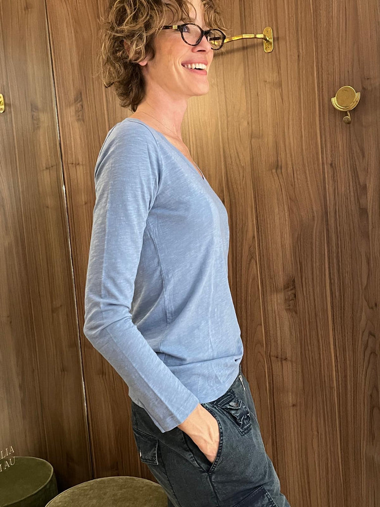 Blaire V Neck Long Sleeve Tee Ceramic Blue