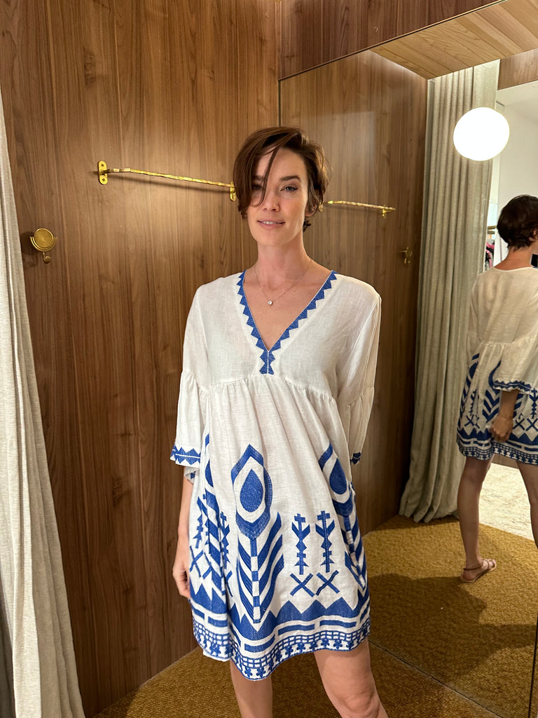 Short Dress with Feather Embroidery White Blue