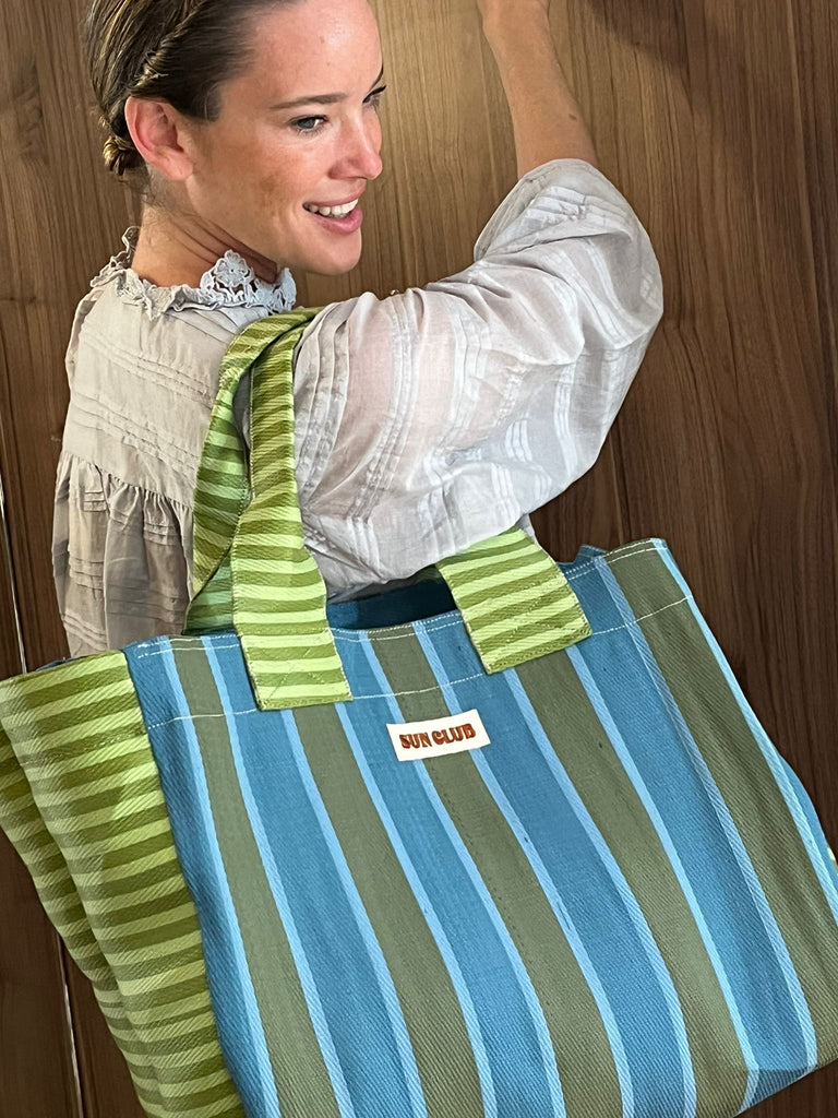 The Carryall Tote Tea Tree