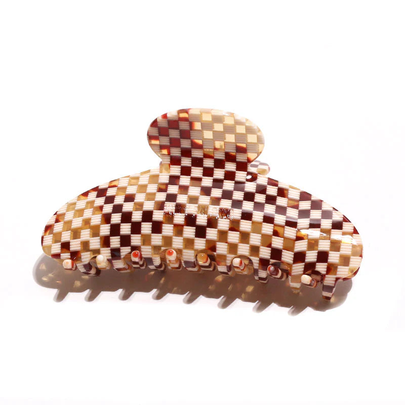 Grande Claw Clip Gingerbread Checkers
