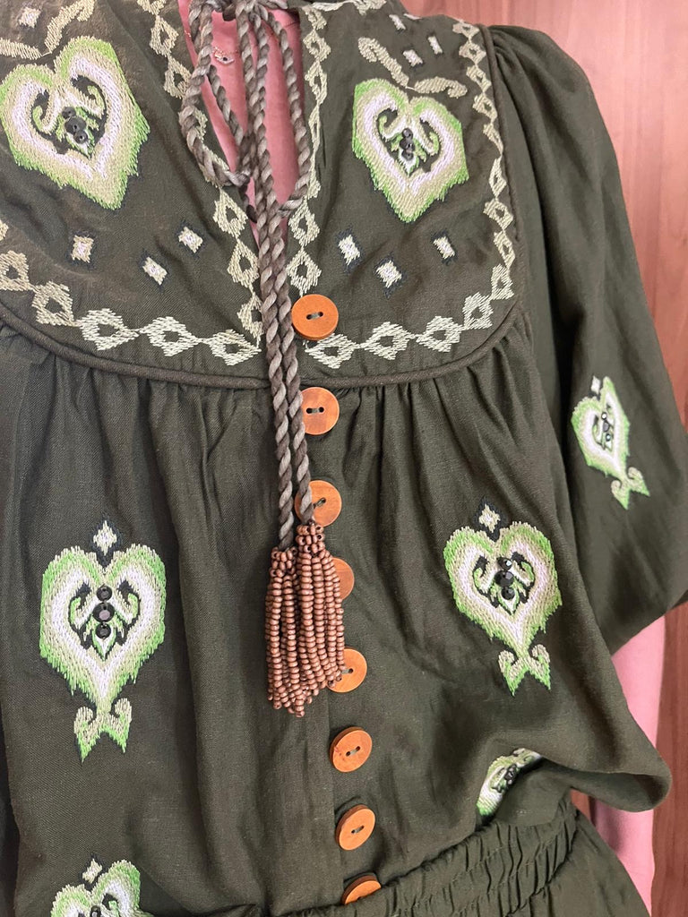 Heart Tapestry Embroidered Blouse