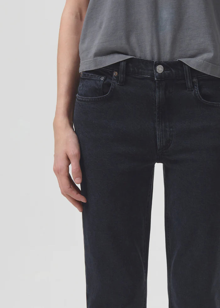 Kye Mid Rise Straight in Black