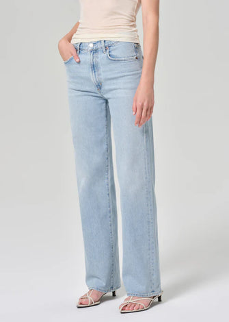 Harper Straight Jean in Beam