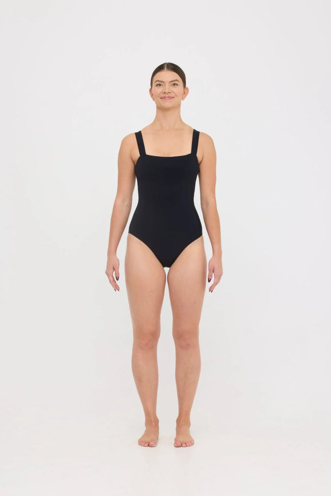 Scout One Piece Black