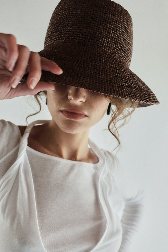 Felix Hat Dark Earth