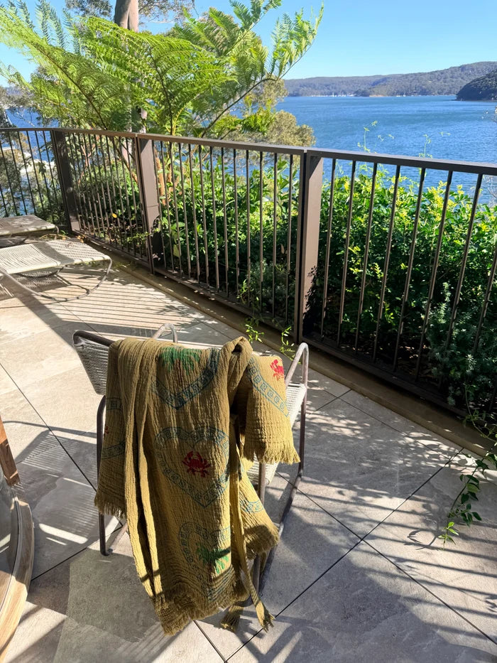 Midi Robe Kiwi Palm Crab