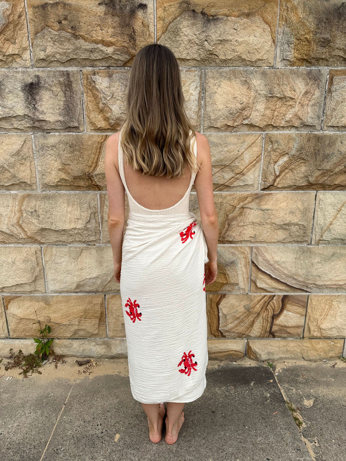 Beach Throw Natural Crab