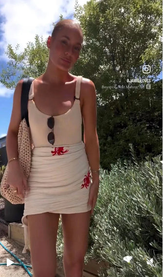 Beach Throw Natural Crab