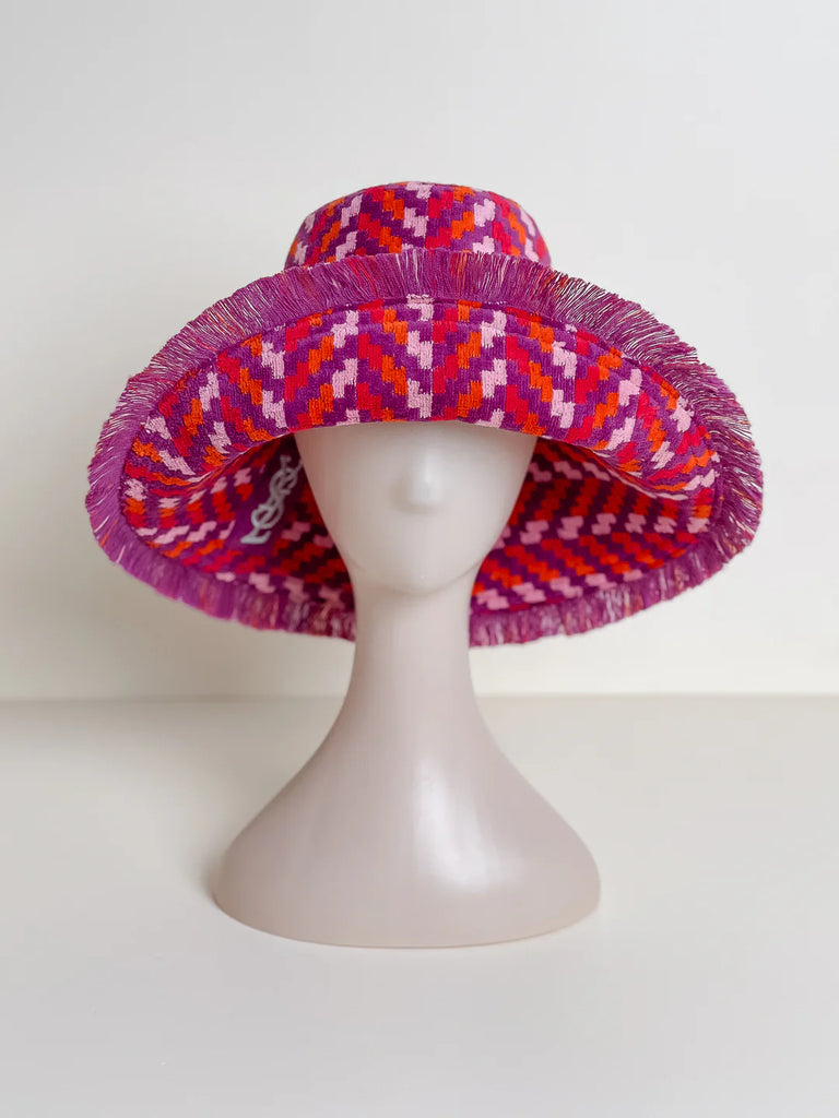 Designer Freya #40 (ft.YSL) Medium