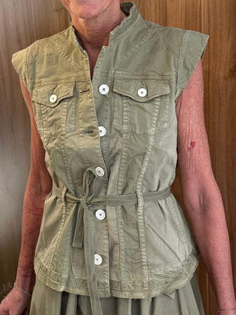 Raise Up Vest Khaki