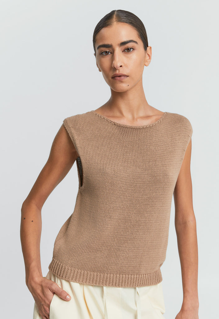 Lark Top Neutra