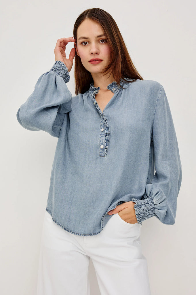 Kimmy Top Washed Blue