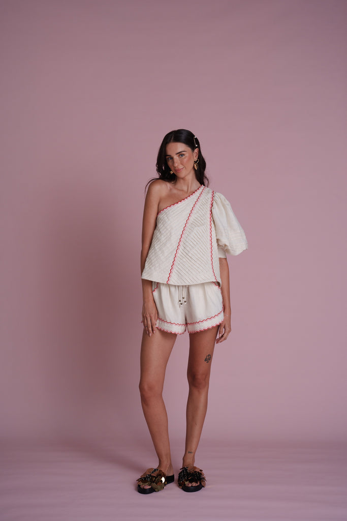 Cherie Scallop Short