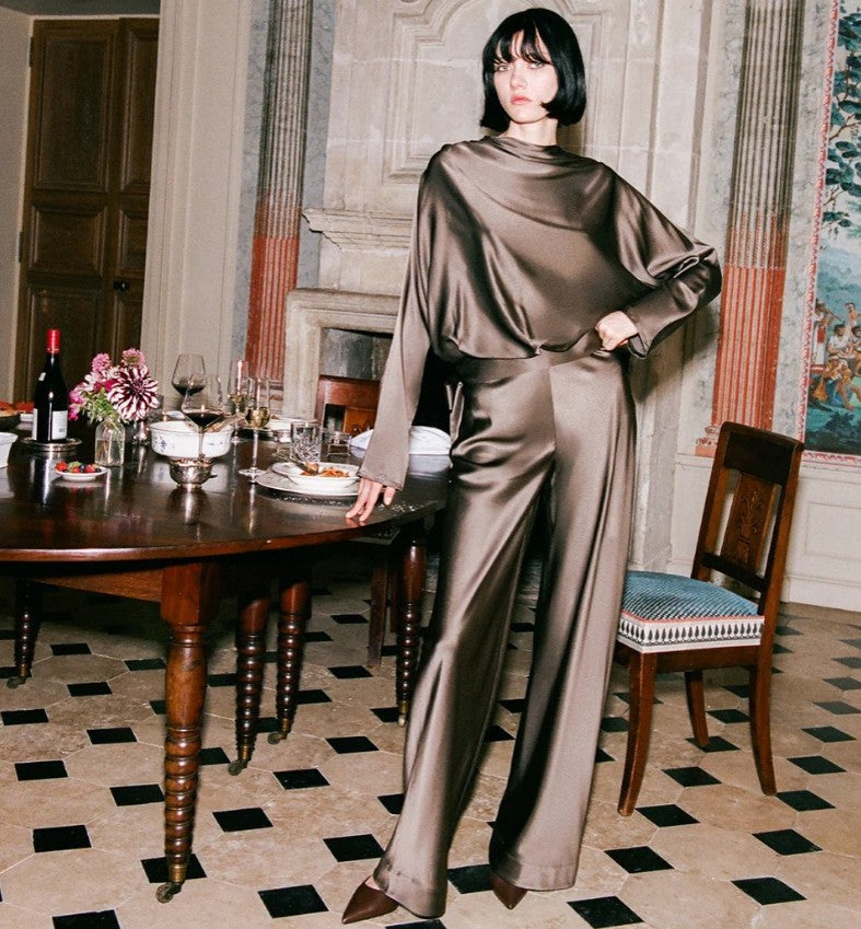 Phoebe Silk Top Truffle