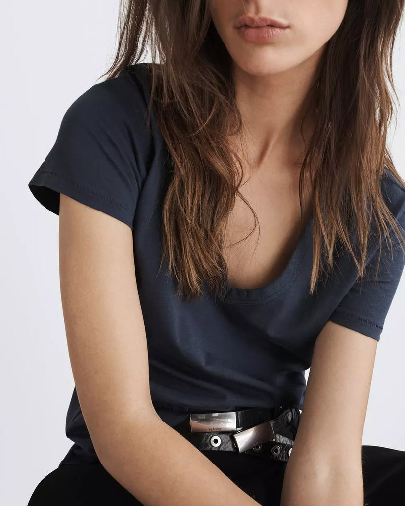 Slub Vee Salute Navy