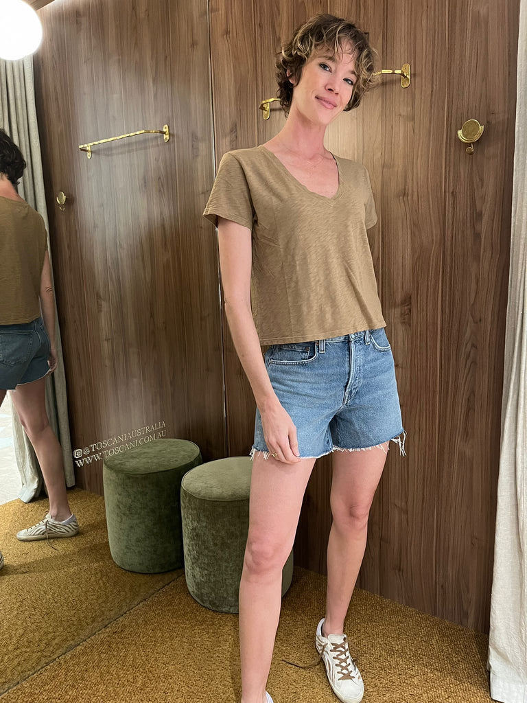 Elisha Originals V Neck Tee Wood
