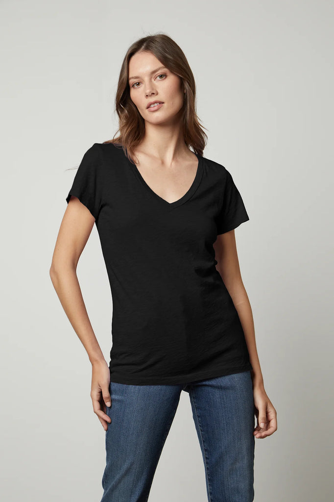 Lilith Tee Black