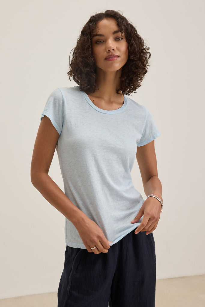 Odelia Tee Capri