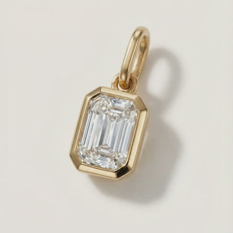 Radiant-cut Diamond Pendant