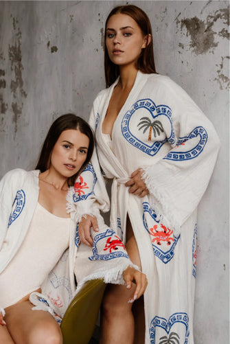 Long Robe Natural Palm Crab