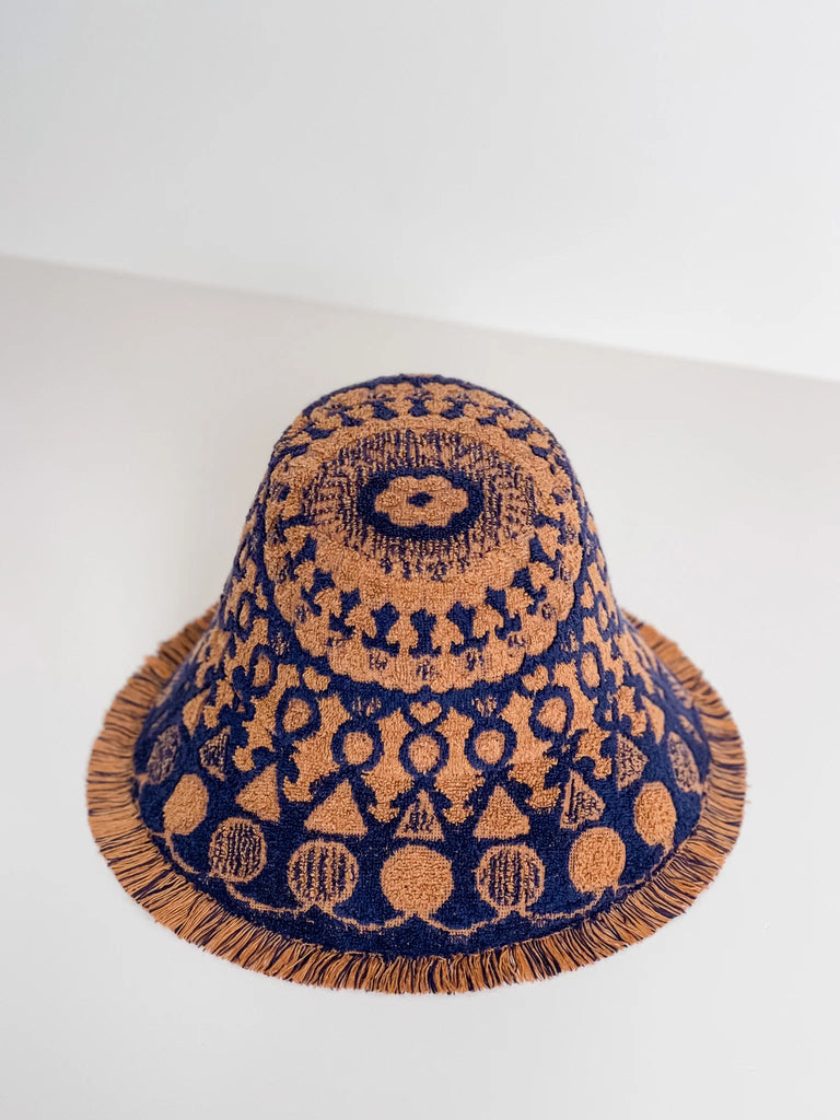 Freya Crop #69 Medium