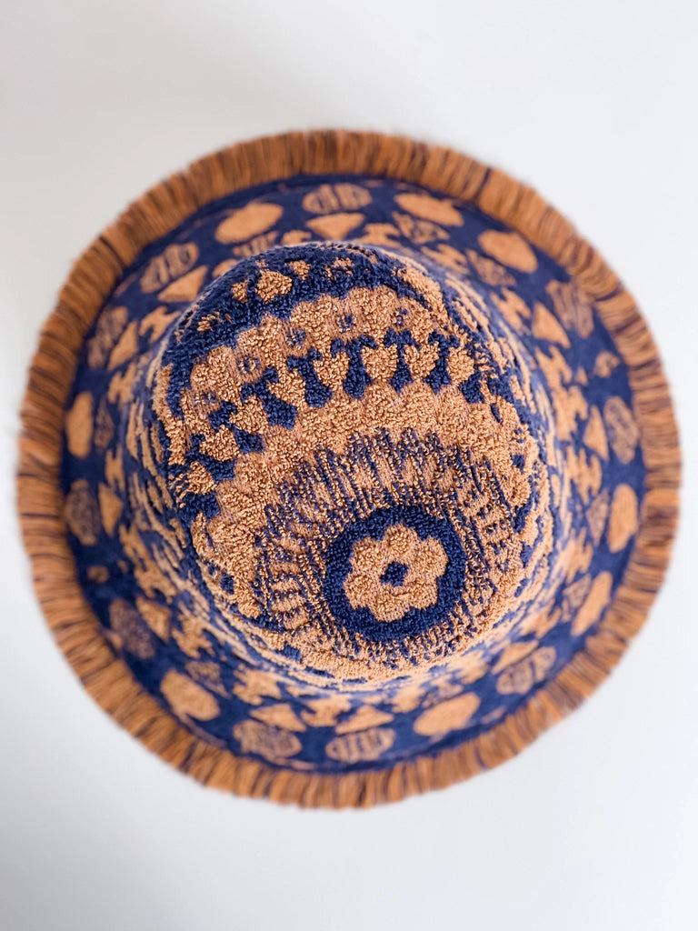 Freya Crop #69 Medium