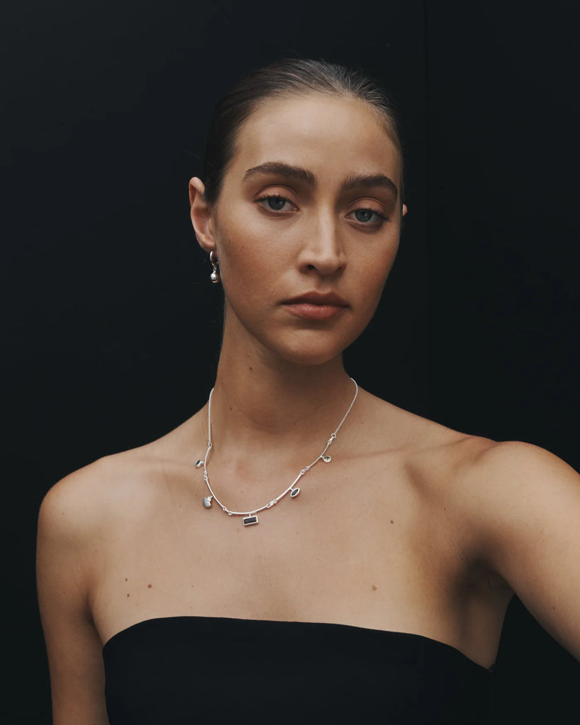 Alba Huggies Large Silver