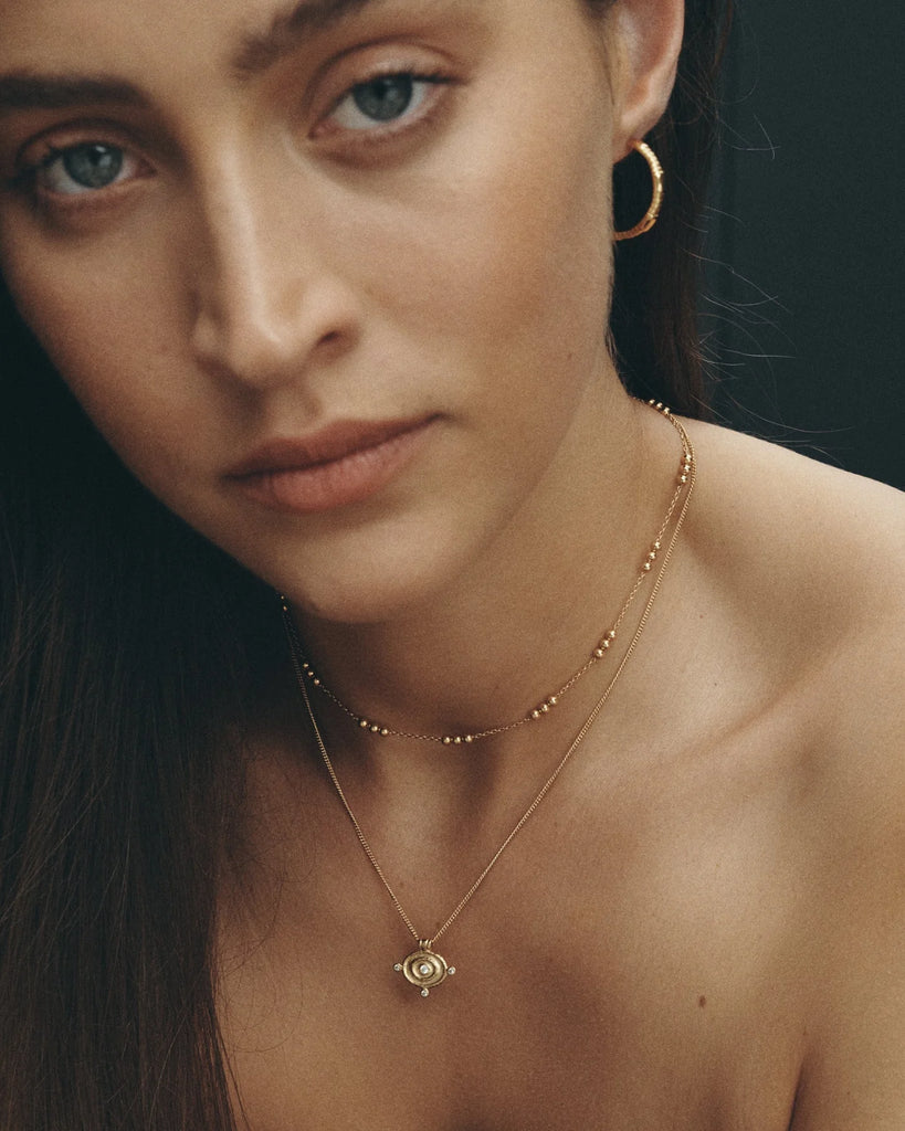 Reign Oval Necklace Gold