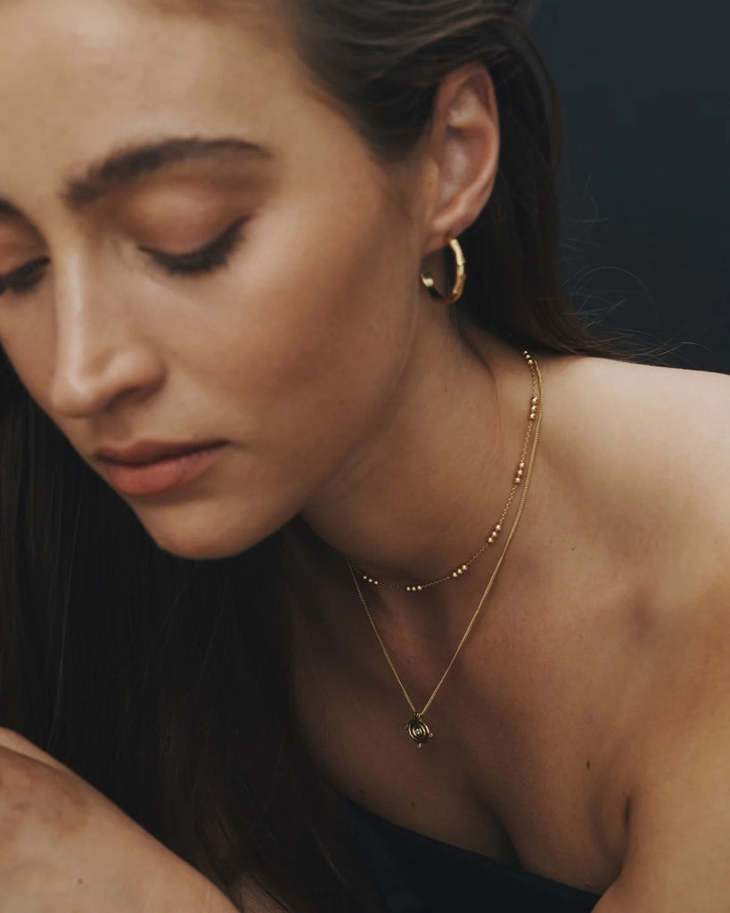 Reign Oval Necklace Gold