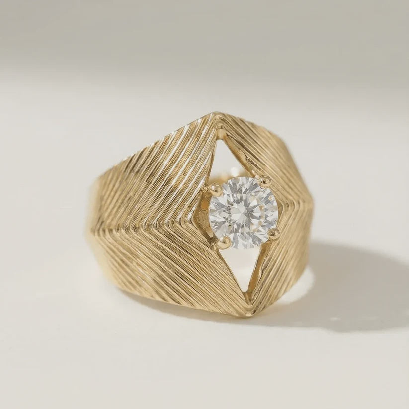 Yasmine Fluted Diamond Ring 10K Solid Yellow Gold size 4