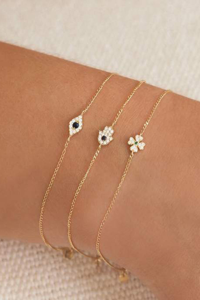 Get the Perfect Hand of Hamsa's Bracelets Collection with 14k Yellow Gold |  GLAMIRA.in