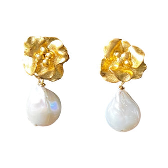 Joanna Mini Flower Stud with Baroque Pearl Gold