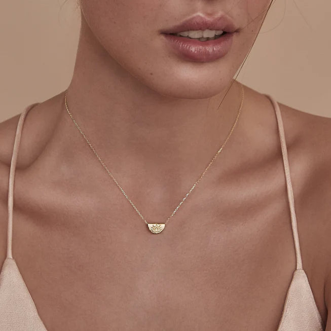 14k Gold Mini Lotus Necklace
