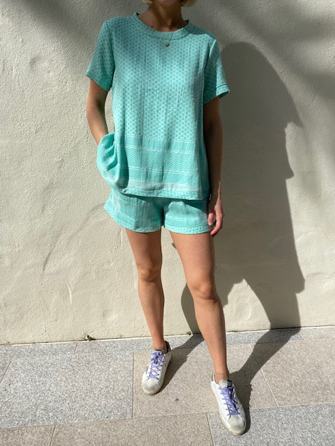 Shirt O Short Sleeve Skylight