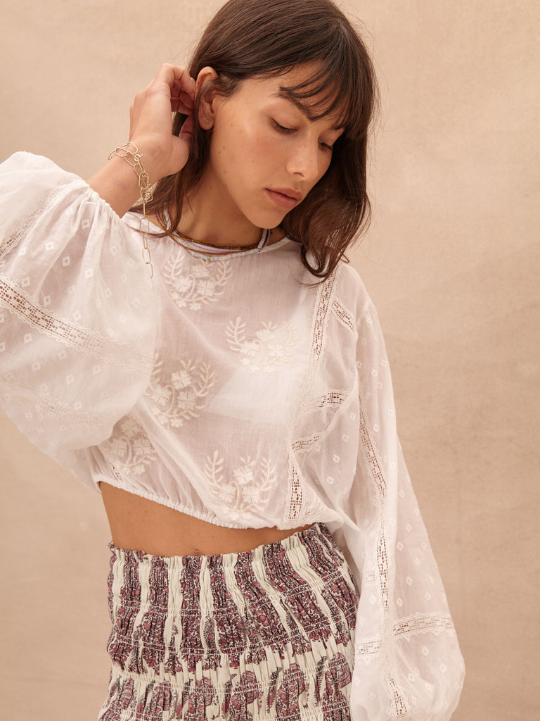 Peri Sleeved Crop